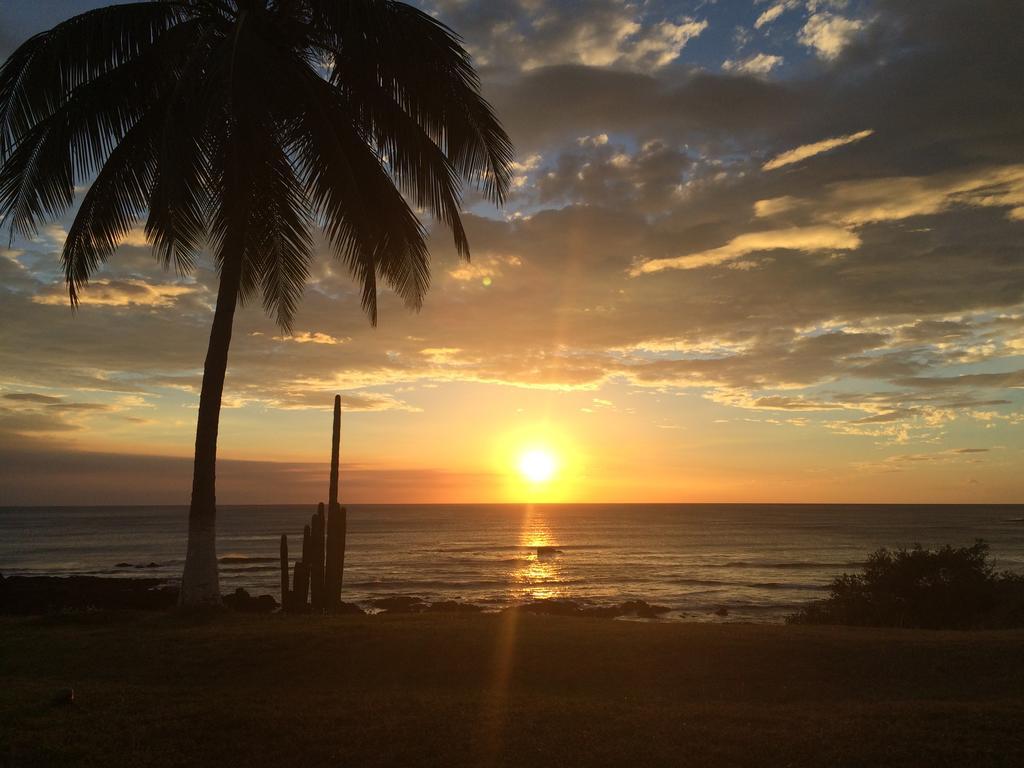 Hotel Iguanazul Playa Junquillal ภายนอก รูปภาพ